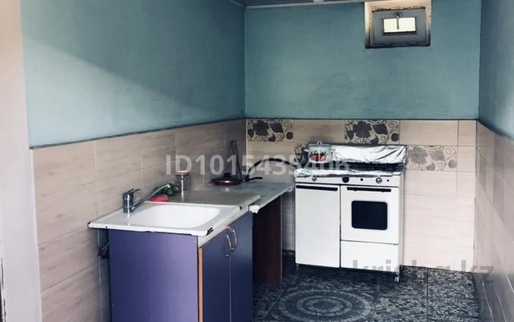 1 бөлме · 25 м² · 2/2 қабат, Володарского 2, бағасы: 60 000 ₸ в Шымкенте, Аль-Фарабийский р-н — фото 2