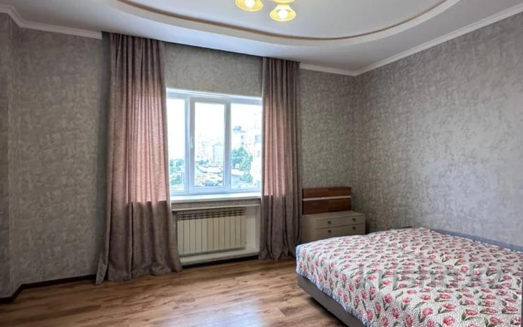 4-комнатная квартира · 140.5 м² · 4/5 этаж, 15-й мкр 41Б за 42 млн ₸ в Актау — фото 2