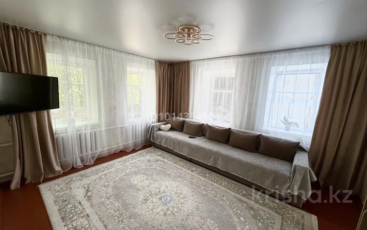 Отдельный дом · 3 комнаты · 58.4 м² · 460 сот., Жуковского 53 за 32 млн ₸ в Семее — фото 2