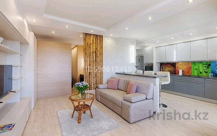 2-бөлмелі пәтер · 95 м² · 5/9 қабат, Кунаева 14/3, бағасы: 22 000 ₸ в Астане, Есильский р-н — фото 7