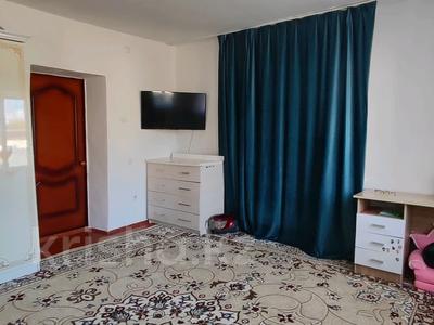 Отдельный дом · 1 комната · 50 м² · 5 сот., Гумара караш за 16 млн 〒 в Уральске
