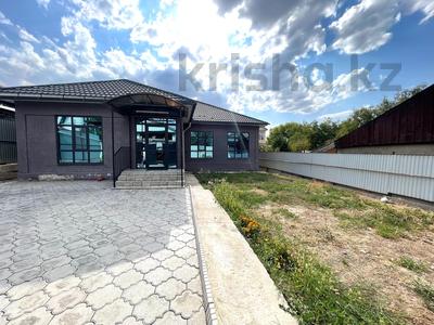 Отдельный дом · 4 комнаты · 124.7 м² · 4 сот., Абылхайыр хана 2 за 67 млн 〒 в Жанатурмысе