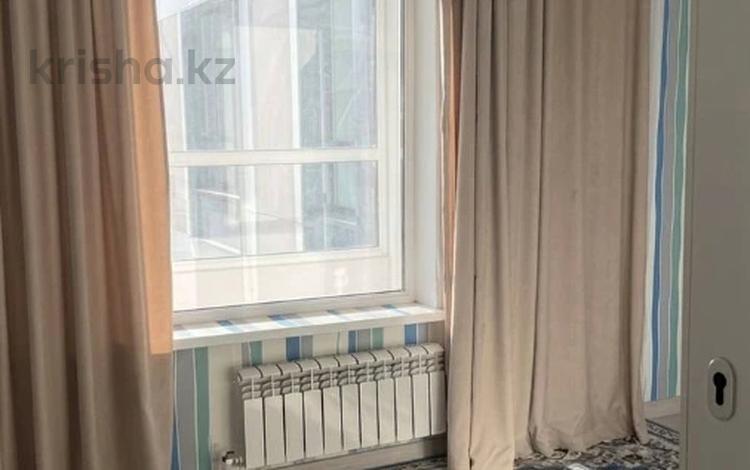 3-комнатная квартира · 63.7 м² · 12/16 этаж, Санжара Асфендиярова 1 за ~ 41.6 млн ₸ в Астане, Нура р-н — фото 2
