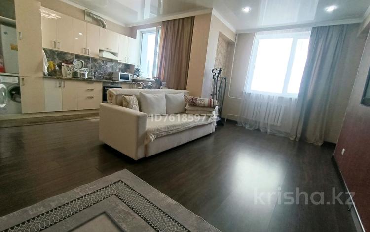 1-комнатная квартира · 38 м² · 4/9 этаж, Керей Жанибек хандар 9 за 220 000 ₸ в Астане, Есильский р-н — фото 8