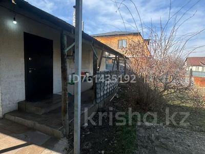 Жеке үй · 3 бөлме · 80 м² · 4 сот., мкр Алгабас, Мкр Алгабас Инаббат 9 — Памятник остановка, бағасы: ~ 23 млн ₸ в Алматы, Алатауский р-н