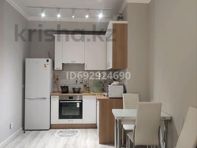 2-комнатная квартира, 50 м², 5/13 этаж посуточно, Шевченко 130 блок 1 — Шевченко Шарипова за 20 000 〒 в Алматы, Алмалинский р-н