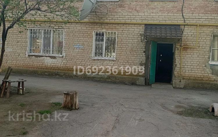 1-комнатная квартира · 33 м² · 2/2 этаж, Джунусова 5 — район Затон -Чапаева за ~ 7 млн 〒 в Уральске — фото 2