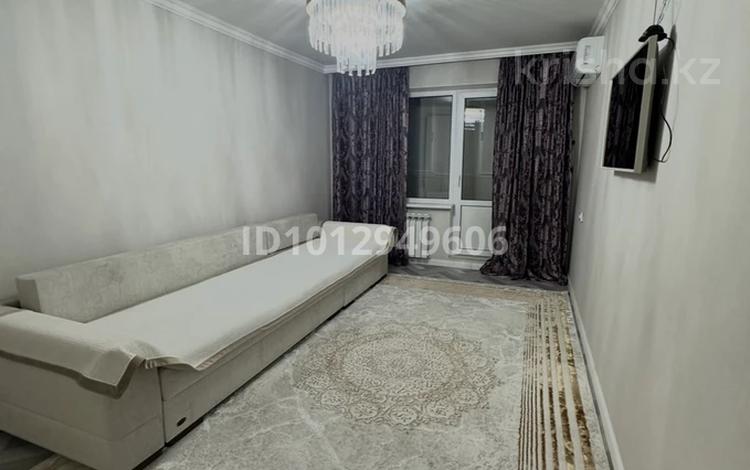 2-бөлмелі пәтер · 45 м² · 3/5 қабат, мкр Алмагуль, бағасы: 350 000 ₸ в Алматы, Бостандыкский р-н — фото 2