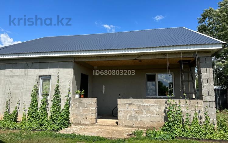 Отдельный дом · 3 комнаты · 100 м² · 4 сот., Садовый общества дружба 53/1 за 15.5 млн ₸ в Уральске — фото 7
