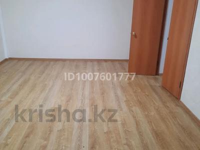 1-комнатная квартира · 55 м² · 5/9 этаж, 10 мкр 21 — Микрорайон 10 за 16 млн 〒 в Аксае