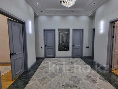 Продажа квартир в Мангистауской обл.: 4-комнатная квартира · 164 м² · 1/10 этаж, 18А мкр 5 за 74.9 млн 〒 4-комнатная квартира · 164 м² · 1/10 этаж, 18А мкр 5 за 74.9 млн 〒 в Актау