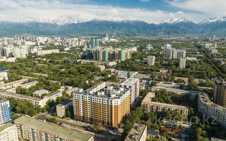 3-комнатная квартира, 71.3 м², Кабанбай батыра 252 за ~ 51.3 млн 〒 в Алматы, Алмалинский р-н — фото 2