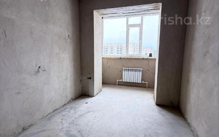 1-комнатная квартира · 40 м² · 2/5 этаж, мкр. Алтын орда 17г за 15.5 млн 〒 в Актобе — фото 3