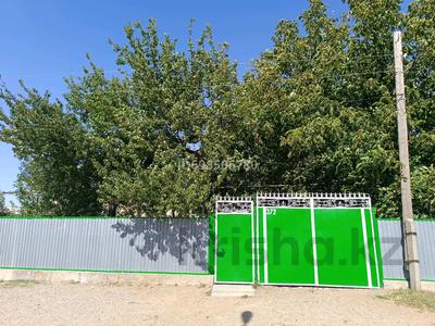 Отдельный дом · 6 комнат · 100 м² · 12 сот., Алатау 372 за 17 млн 〒 в им. Турара рыскуловой