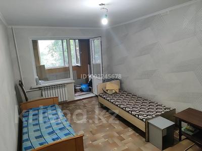 1 комната · 17 м² · 3 этаж, мкр Аксай-2 67/1 за 65 000 〒 в Алматы, Ауэзовский р-н