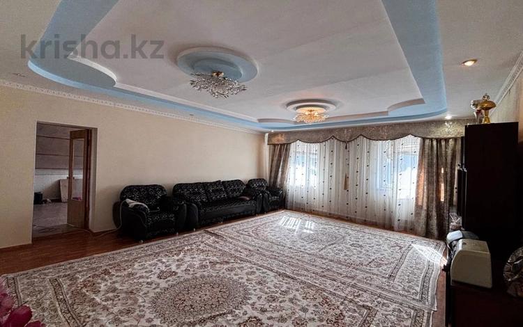 Жеке үй · 6 бөлме · 440.2 м² · 10 жүзд., Курмашева, бағасы: 55 млн ₸ в Актобе — фото 2