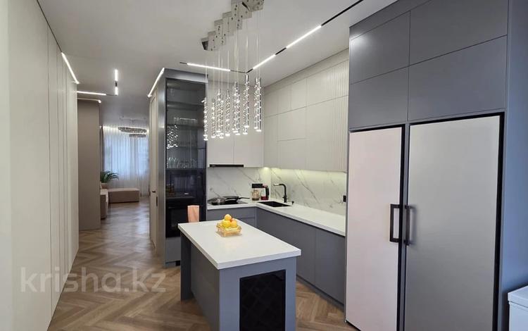 3-комнатная квартира · 110 м² · 2/9 этаж, Бокейхана 16/3 за 850 000 ₸ в Астане, Есильский р-н — фото 2