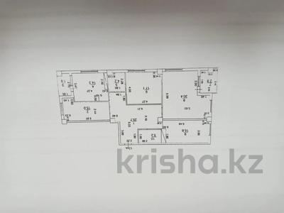 4-бөлмелі пәтер · 133 м² · 6/18 қабат, 17-й мкр 54, бағасы: 35 млн 〒 в Актау, 17-й мкр