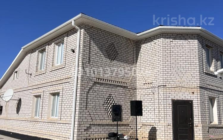 Дом · 8 комнат · 250 м², Жумабаева за 50 000 ₸ в Кульсары — фото 2