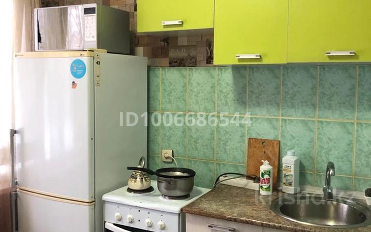 1-комнатная квартира · 36 м² · 1/5 этаж, Лев Толстой 8 за 12 000 ₸ в Усть-Каменогорске, Ульбинский — фото 2