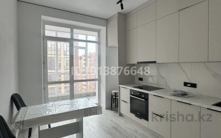 2-комнатная квартира · 60 м² · 11/12 этаж, Айтматова 62/2 за 300 000 ₸ в Астане, Нура р-н — фото 2