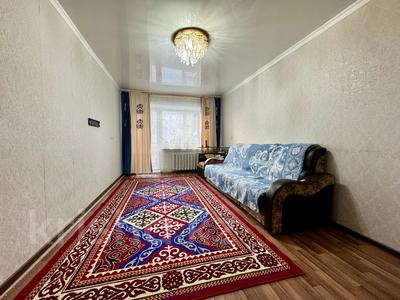 3-бөлмелі пәтер · 59 м² · 3/5 қабат, 13-шағынаудан, бағасы: 12.5 млн ₸ в Караганде, Алихана Бокейханова р-н