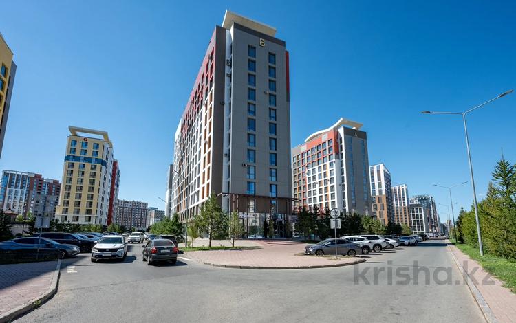 3-бөлмелі пәтер · 95.8 м² · 7/12 қабат, Мухамедханова 4, бағасы: 80 млн ₸ в Астане, Нура р-н — фото 2
