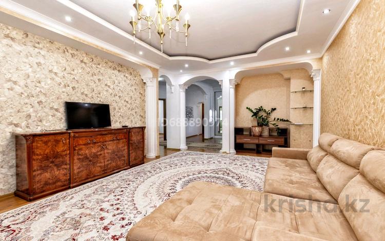 4-комнатная квартира · 170 м² · 7/41 этаж, мкр Комсомольский, Достык 5 — Сауран за 45 000 ₸ в Астане, Есильский р-н — фото 2