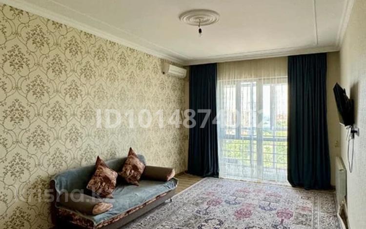 2-комнатная квартира · 83.9 м² · 8/10 этаж, 18-й микрорайон 78А за 220 000 ₸ в Шымкенте, Енбекшинский р-н — фото 2
