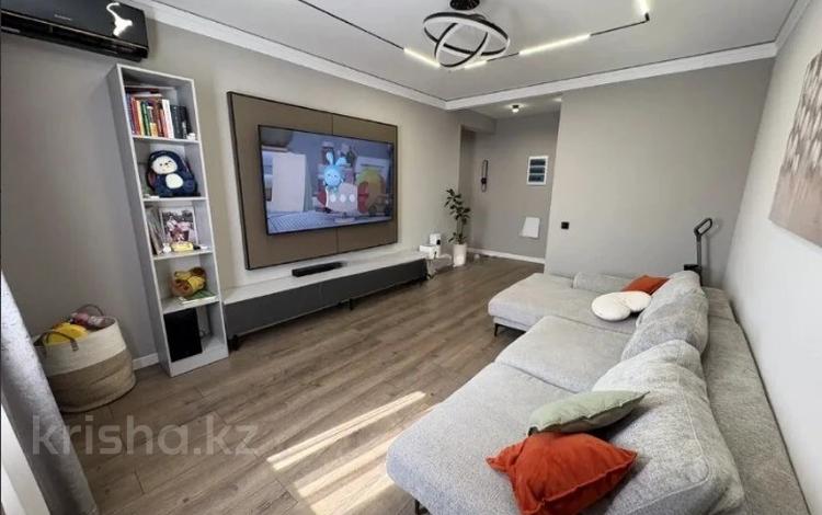 2-комнатная квартира · 64 м² · 16/16 этаж, мкр Шугыла 36/1, 36/3, 36/5, 36/12-13, 36/6-9 за 38 млн ₸ в Алматы, Наурызбайский р-н — фото 2