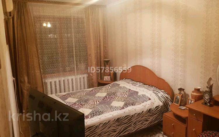 3-бөлмелі пәтер · 72 м² · 4/5 қабат, Старый город, Авиагагородок 25, бағасы: 25 млн 〒 в Актобе — фото 2