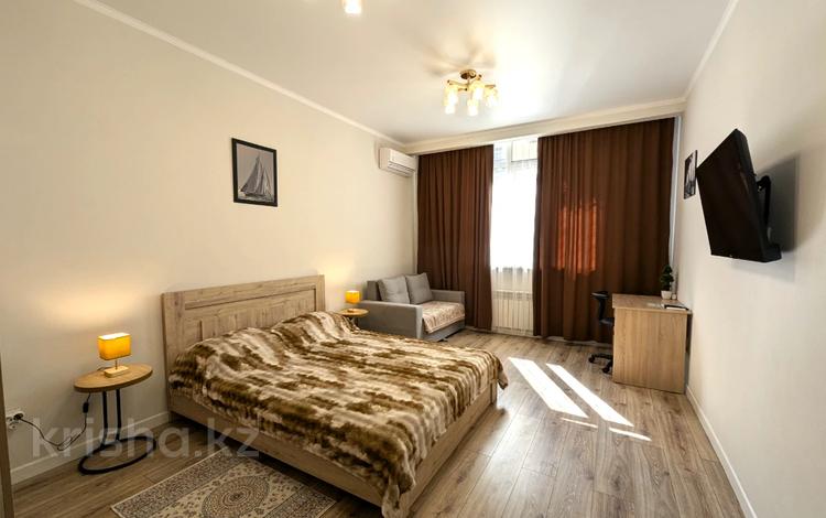 1-бөлмелі пәтер · 46 м² · 1/12 қабат, Торекулова 95/1 — Сейфуллина, бағасы: 25 000 ₸ в Алматы, Алмалинский р-н — фото 23