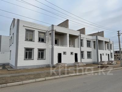 6-бөлмелі пәтер · 290 м² · 3/3 қабат, мкр "Шыгыс 1" 216/9, бағасы: 55 млн ₸ в Актау, мкр "Шыгыс 1"