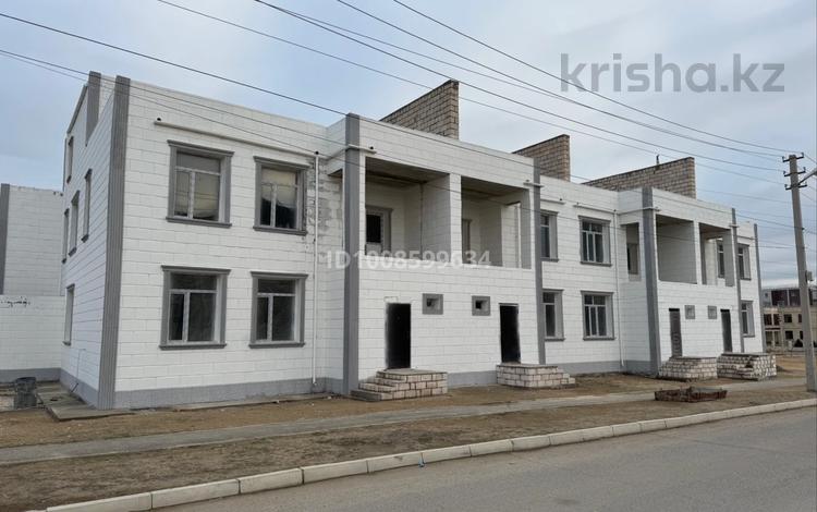6-бөлмелі пәтер · 290 м² · 3/3 қабат, мкр "Шыгыс 1" 216/9, бағасы: 55 млн ₸ в Актау, мкр "Шыгыс 1" — фото 2