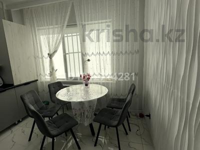 2-бөлмелі пәтер · 60 м² · 2/6 қабат, Исенова — Областной акимат, бағасы: 35 млн ₸ в Атырау