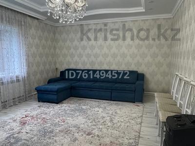Жер үй мен саяжайлар в Акмолинской обл.: Жеке үй · 5 бөлме · 190 м² · 6 сот., Габдуллина 145 — Шевченко, бағасы: 75 млн 〒 Жеке үй · 5 бөлме · 190 м² · 6 сот., Габдуллина 145 — Шевченко, бағасы: 75 млн 〒 в Кокшетау