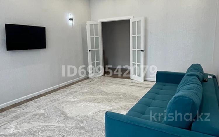 2-бөлмелі пәтер · 76 м² · 1/3 қабат, Бисена Жумагалиева 27 — Старый аэропорт, бағасы: 32 млн ₸ в Уральске — фото 3