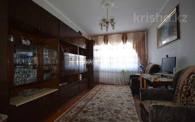 3-комнатная квартира, 62.5 м², 3/5 этаж, Айманова 28 за 20 млн 〒 в Павлодаре — фото 2