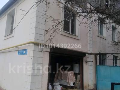 Үйдің бір бөлігі · 6 бөлме · 220 м² · 3 жүзд., Самал ш/а., Батурина 12 — Дворец школьников, бағасы: 220 млн ₸ в Алматы, Медеуский р-н
