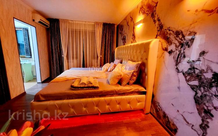 1-бөлмелі пәтер · 45 м² · 5/5 қабат, Айбергенова 1 Б — ТЦ"Shimkent Plaza", бағасы: 2 500 ₸ в Шымкенте, Аль-Фарабийский р-н — фото 2