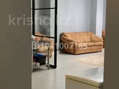 3-комнатная квартира · 146 м² · 5/9 этаж, Кунаева 29 — Ақ мешіт за 74 млн ₸ в Астане, Есильский р-н