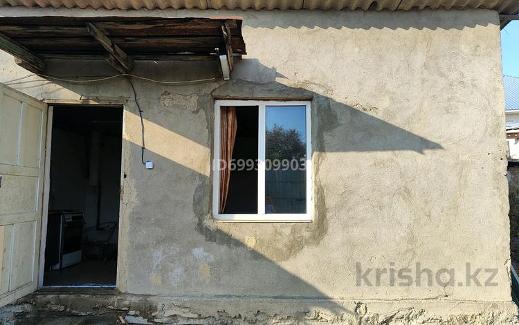 Жеке үй · 1 бөлме · 30 м² · 6 жүзд., Байзакбатыр 101 — Ташкентская Байзакбатыр, бағасы: 35 000 ₸ в Таразе — фото 2