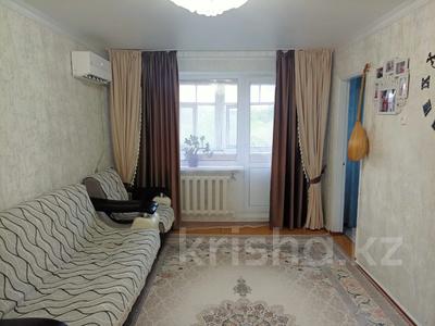 4-бөлмелі пәтер · 61 м² · 5/5 қабат, ул. Уалиханова — Школа №19, №24 роддом, д/с Кораблик, Акку, рынок, бағасы: 10 млн ₸ в Темиртау