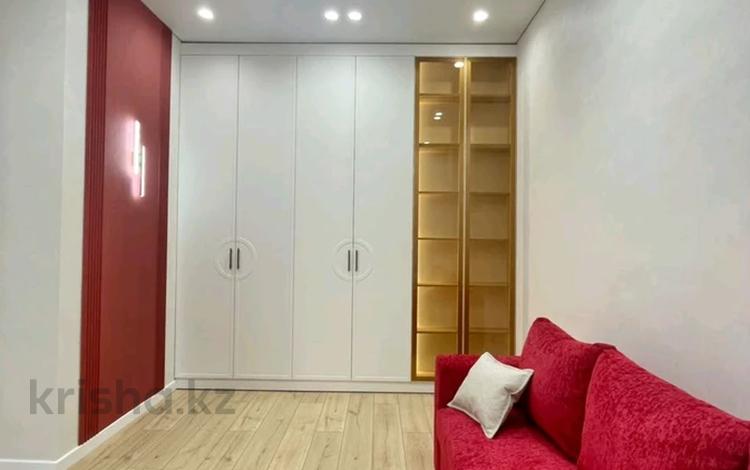 2-комнатная квартира · 53 м² · 8/18 этаж, Е 882 7 за 34 млн ₸ в Астане, Нура р-н — фото 2