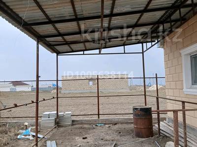 Жеке үй · 2 бөлме · 60 м² · , Актогай ауылы 2 — Актогай ауылы, бағасы: 6 млн ₸ в 