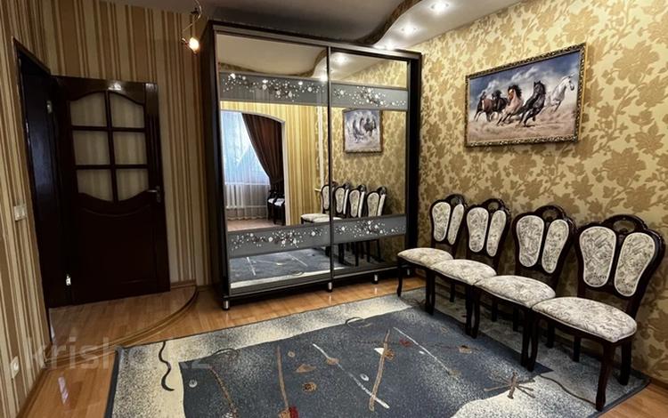 3-комнатная квартира · 70 м² · 1/9 этаж, Толе би 190 — Толе би- Айманова за ~ 55 млн ₸ в Алматы, Алмалинский р-н — фото 24