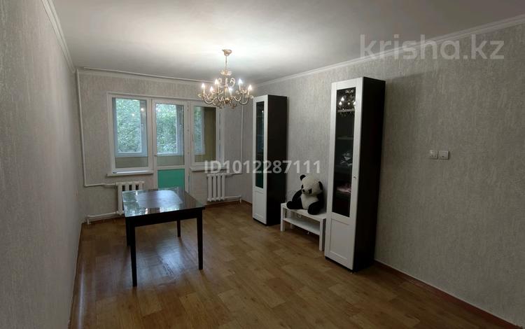 3-комнатная квартира · 56 м² · 3/4 этаж, мкр №10 А — Ул.Шаляпина-Береговой за 280 000 ₸ в Алматы, Ауэзовский р-н — фото 2