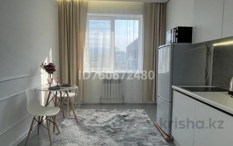 1-комнатная квартира · 40 м² · 12/13 этаж, Кабанбай батыра 252 — Айтиева за 300 000 ₸ в Алматы, Алмалинский р-н — фото 2