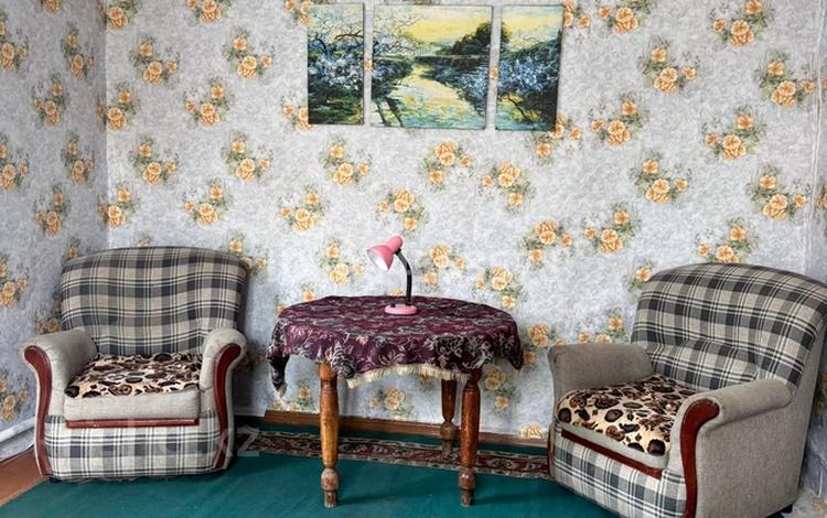 3-комнатная квартира · 62 м² · 1/2 этаж, Ауезова 44 — Район бармашино, 10 школа, центр глаза за 7.4 млн ₸ в Кокшетау — фото 2