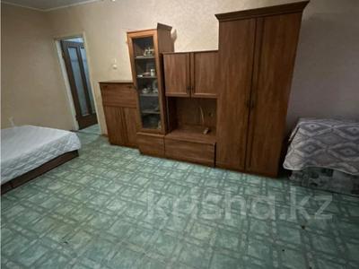 4-бөлмелі пәтер · 61.5 м² · 2/5 қабат, ул. Абая, бағасы: 10 млн ₸ в Темиртау